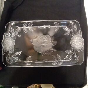Cristal D'Arquez Crystal Etched Glass Rose Serving Platter - Clear